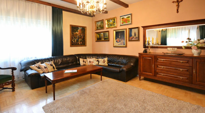 prestiżowy salon w luksusowej rezydencji do sprzedaży w Radomiu