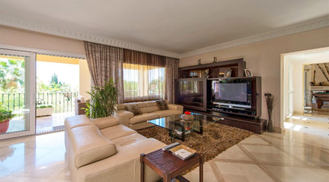 wykończone w najwyższym standardzie wnętrze luksusowego apartamentu do sprzedaży Hiszpania (Costa del Sol Marbella)