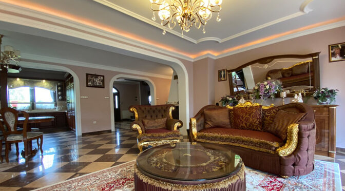 imponujący bogactwem salon w ekskluzywnej rezydencji do sprzedaży Inowrocław