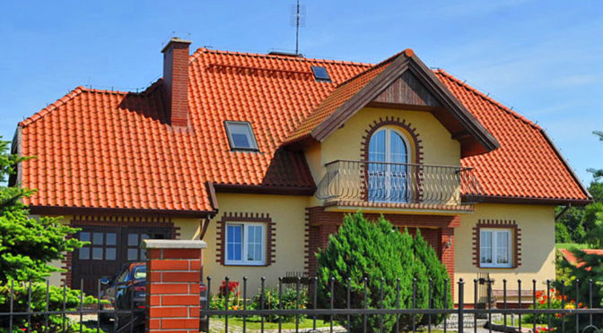 front luksusowej rezydencji w okolicy Elbląga na sprzedaż