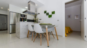 Read more about the article Apartament na sprzedaż Torreviej (Hiszpania)