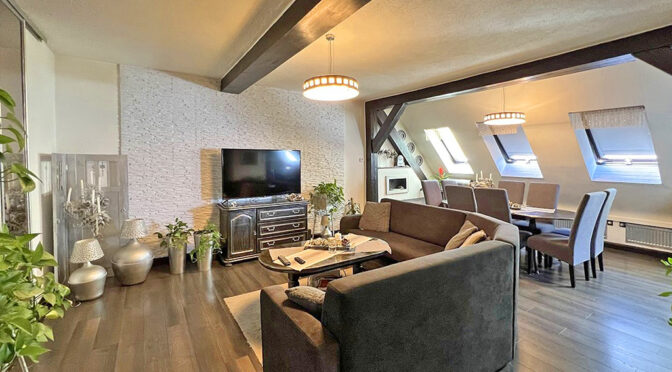 nowoczesny design salonu w luksusowym apartamencie do sprzedaży Zielona Góra (okolice)