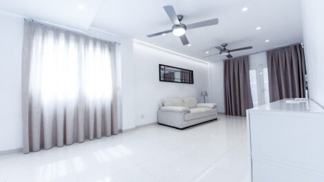 Read more about the article Apartament na sprzedaż Hiszpania (La Marina)