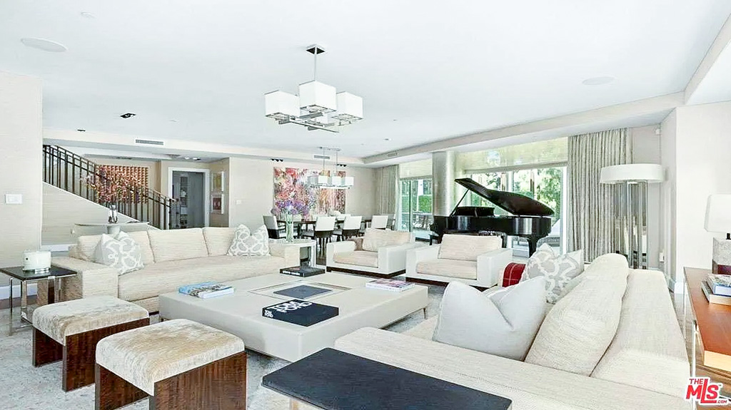 You are currently viewing Apartament do sprzedaży Los Angeles (Stany Zjednoczone Ameryki)