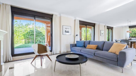 Read more about the article Rezydencja do sprzedaży Hiszpania (Estepona)