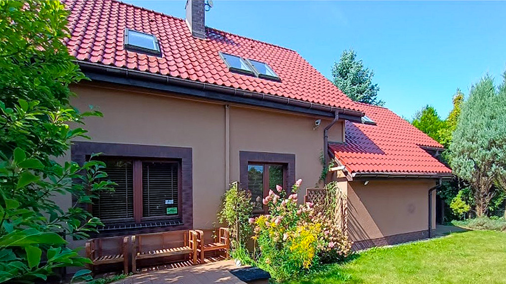 You are currently viewing Rezydencja do sprzedaży Legnica (okolice)