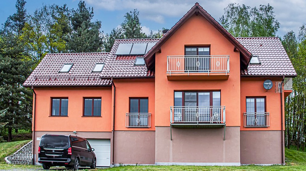 You are currently viewing Rezydencja na sprzedaż Bolesławiec (okolice)