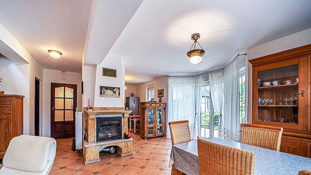 You are currently viewing Rezydencja do sprzedaży Jelenia Góra (okolice)